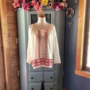 Gorgeous Blouse w/Hand Embroidery. NEW w/Tags!